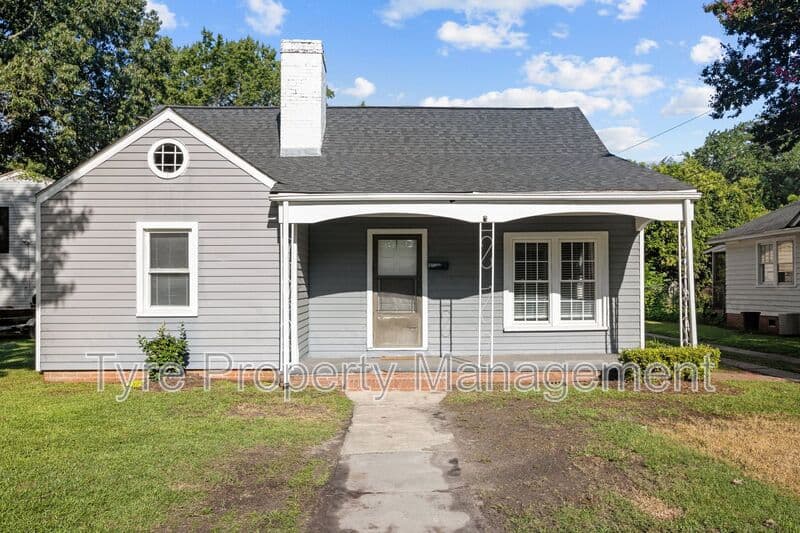 Greenville House: 109 N Eastern Street