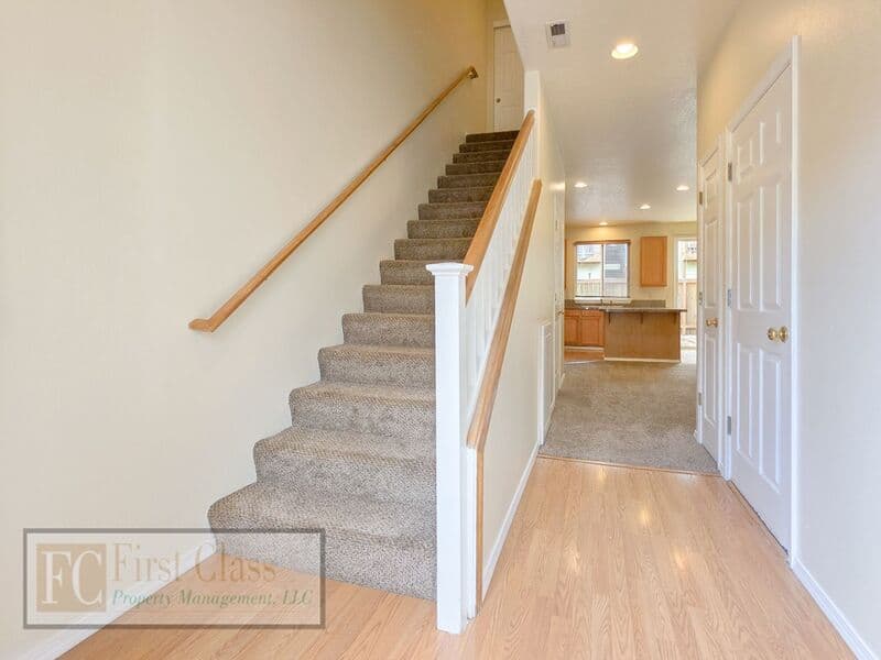 BEAVERTON Townhome: 773 SW 198TH PL