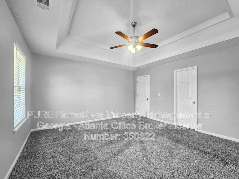 Covington House: 70 Cinnamon Oak Cir