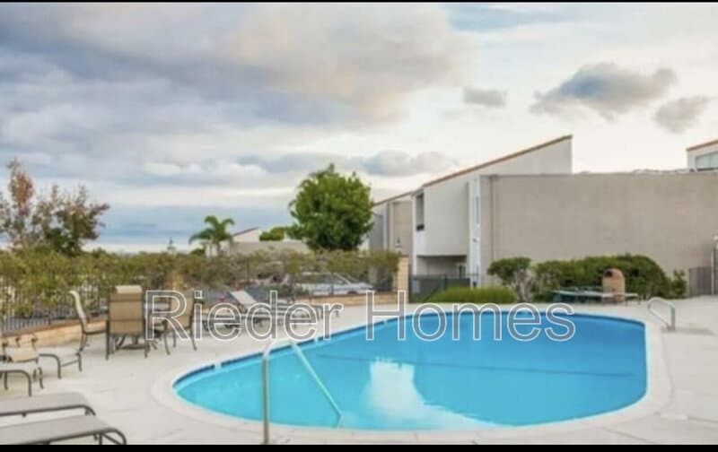 San Diego Condo: 3591 Ruffin Road