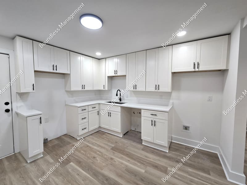 East Point House: 1398 Mcclelland Ave