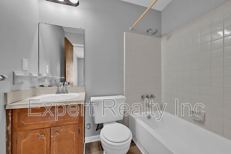 Birmingham House: 2346 Grayson Valley Circle