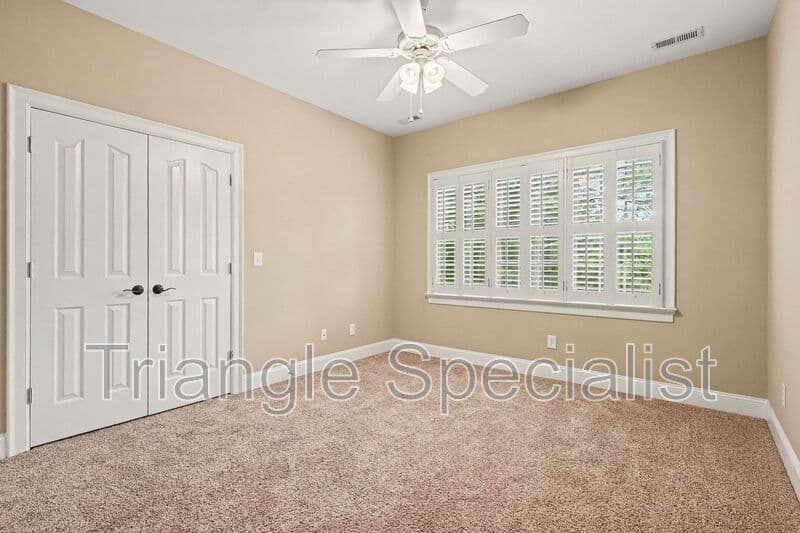 Raleigh House: 6121 Carlyle Drive