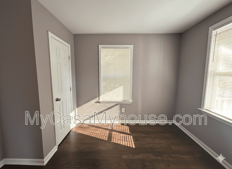 Memphis House: 1348 Austin Street