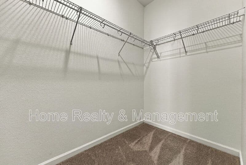 Erie Townhome: 1364 Penner Dr