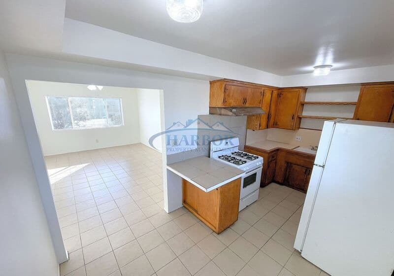 Wilmington Condo: 1711 North Avalon Boulevard