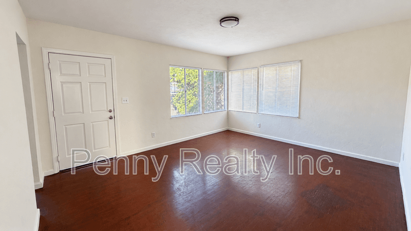 San Diego Condo: 3826-3832.5 Euclid Ave.
