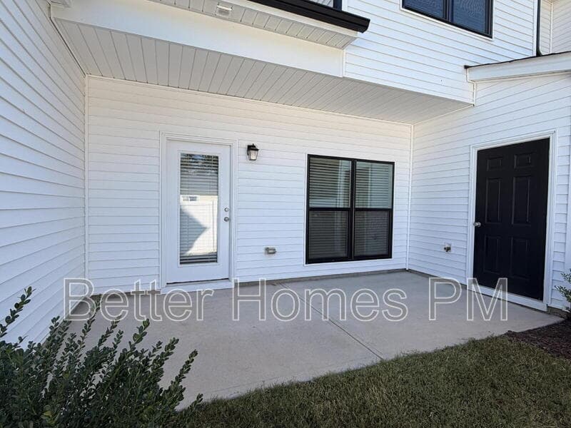 Clayton Townhome: 1 North Lenny Drive