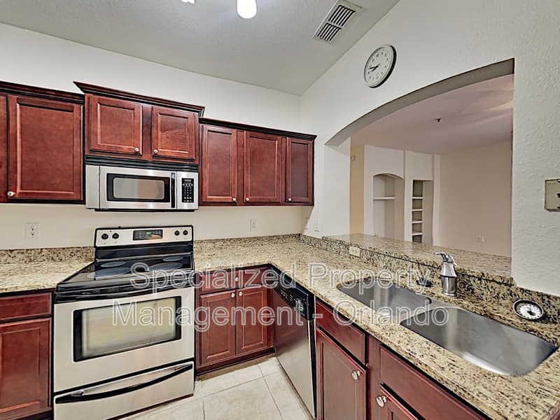 Lake Mary Condo: 1325 Rotonda Pt