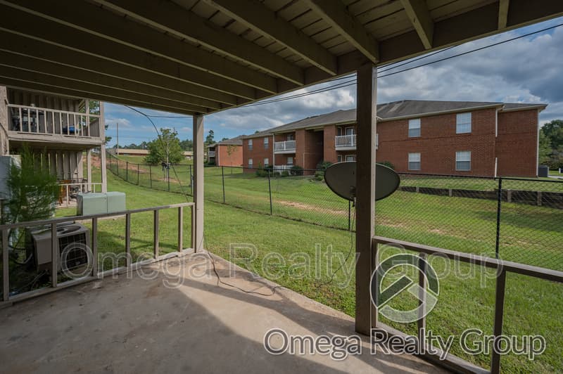 Phenix City Apartment: 901 25th Ave