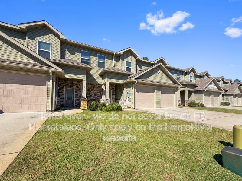 Navarre House: 1719 Sound Haven Ct
