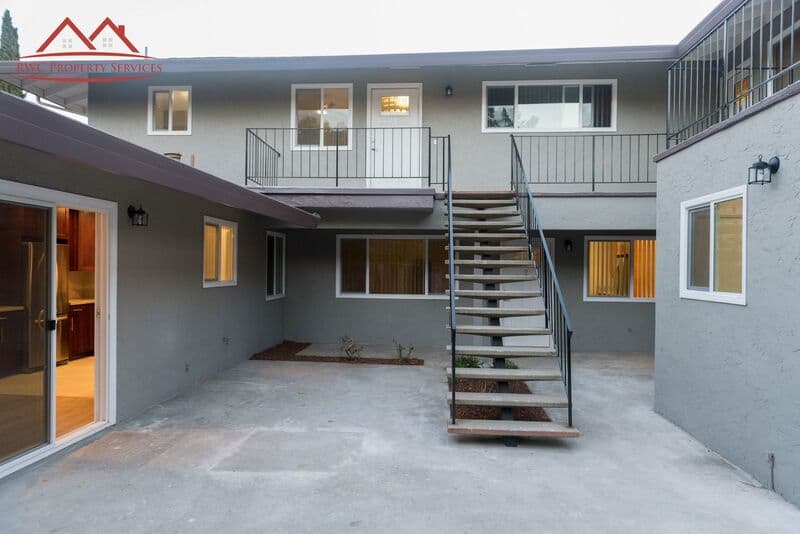 Los Gatos Condo: 928 Weldwood Court