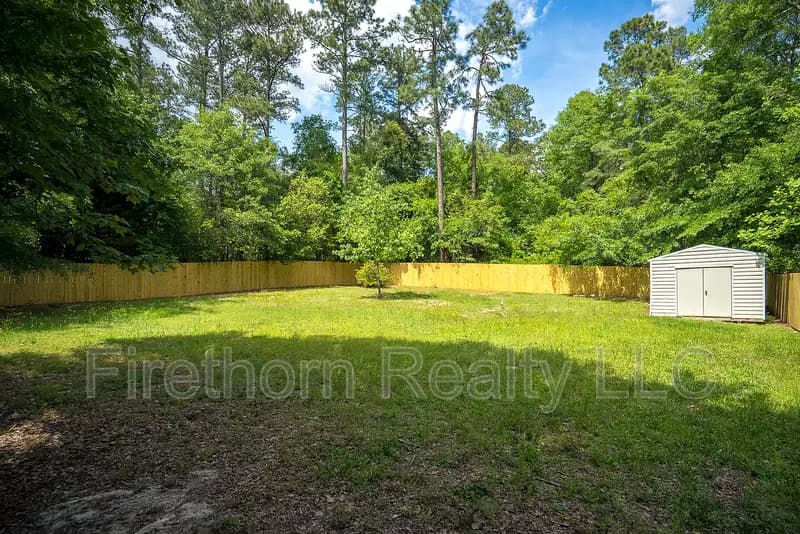 North Augusta House: 932 Sudlow Lake Road
