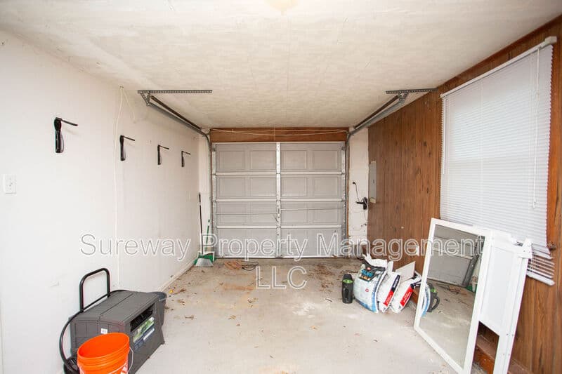 Cherry Hill House: 126 Sharrowvale Rd