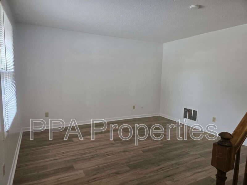 Winston Salem Townhome: 2707 Reynolds Park Rd