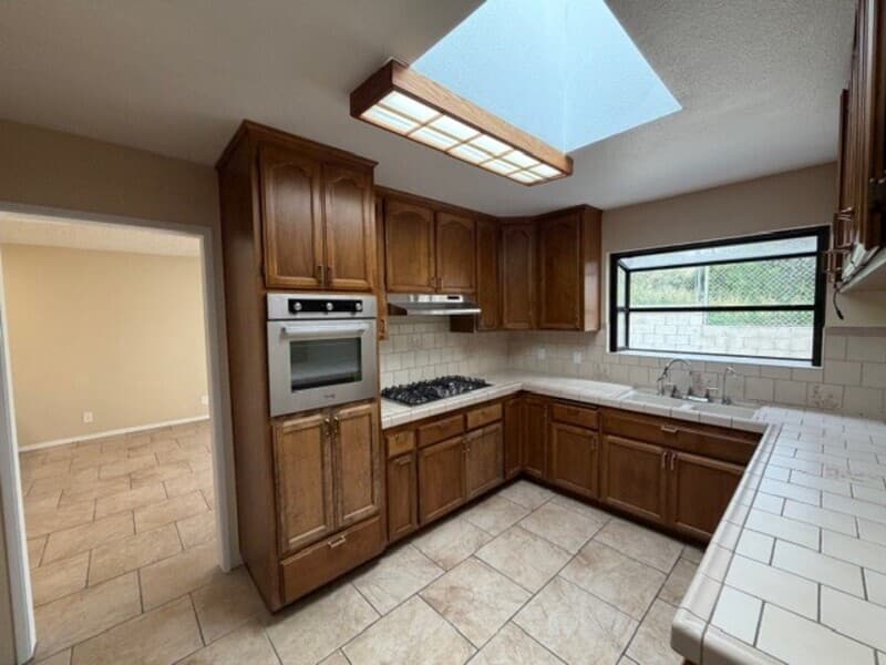 National City Condo: 1609 Grove Street Unit B