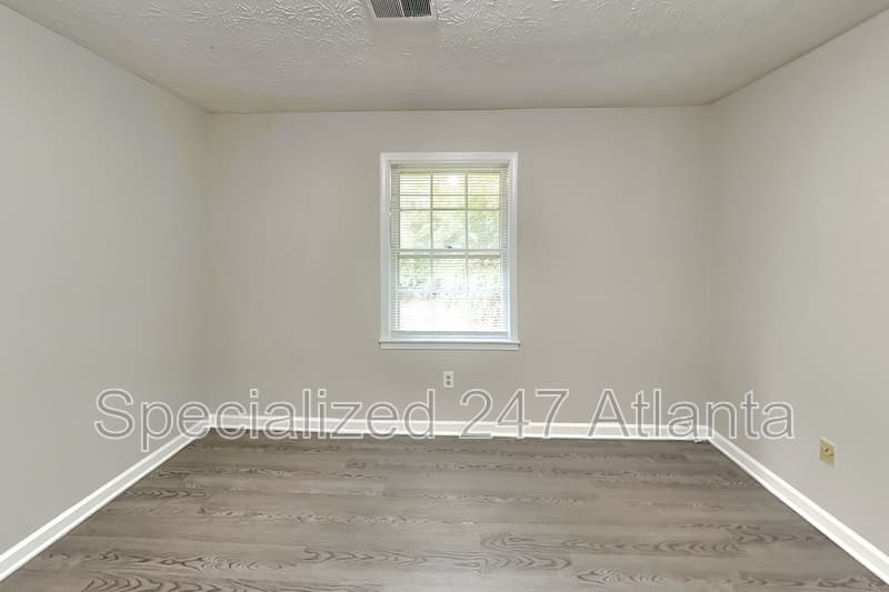 Cartersville House: 17 Fieldstone Ct NW