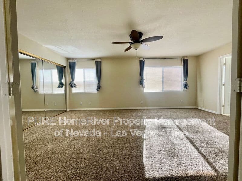 Las Vegas House: 4748 Hamburg St.