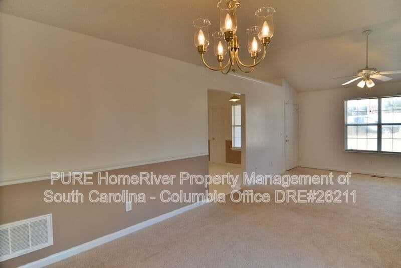 Irmo House: 45 Bradstone Circle