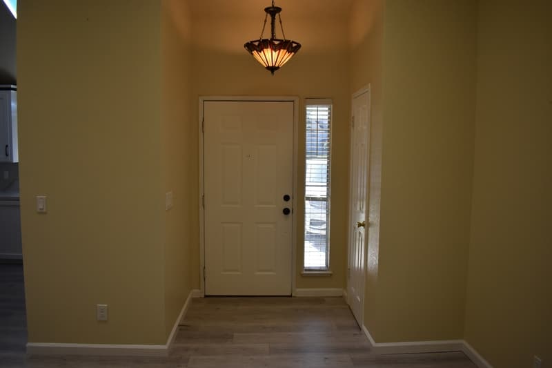 Stockton House: 4790 Winona Way