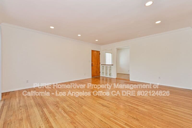 Santa Monica House: 1527 Harvard St