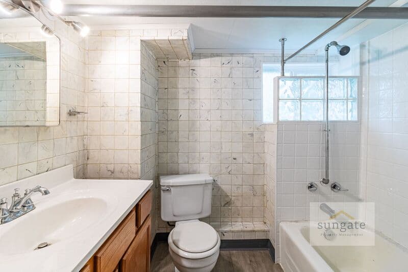 Baltimore Condo: 3218 Evergreen Ave