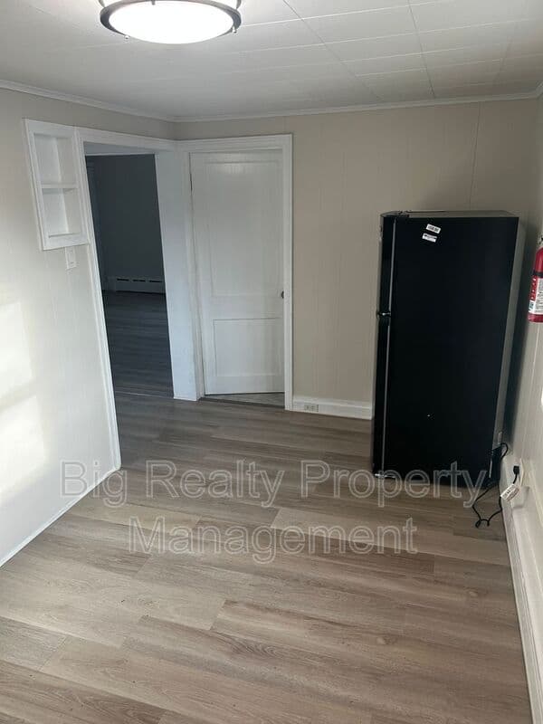 Stowe Condo: 513 Center St