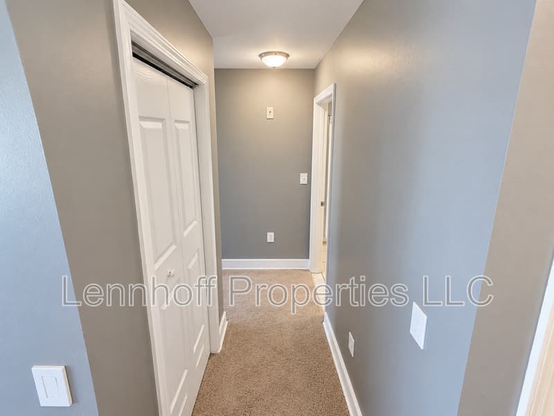Salem Condo: 289 Essex Street - 305