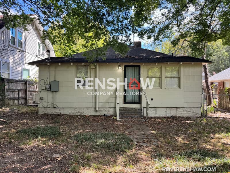 Memphis House: 1043 Philadelphia St