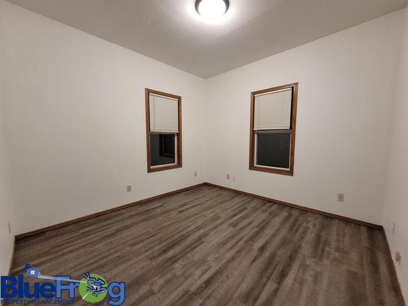 Green Bay House: 404 13th Avenue