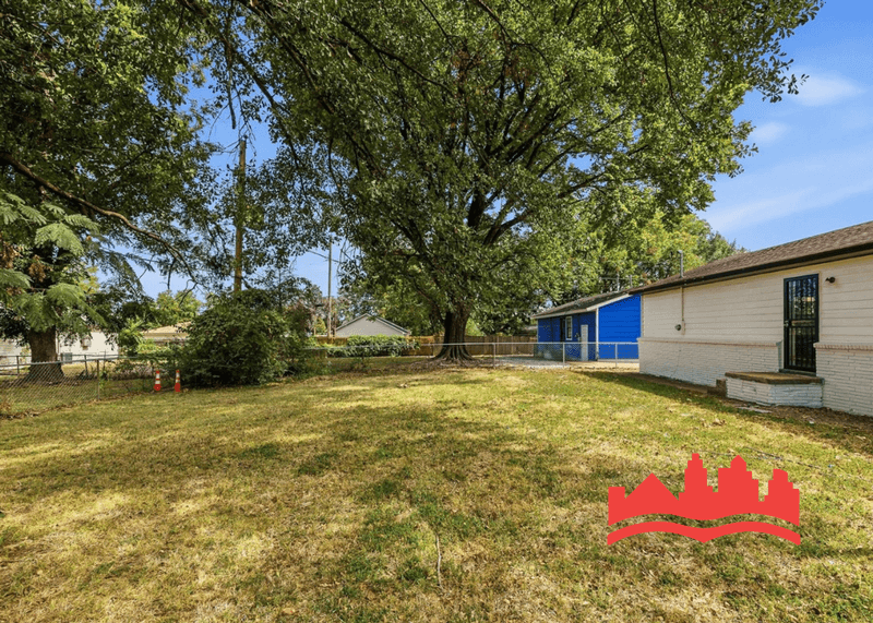 Memphis House: 630 Mohawk Ave