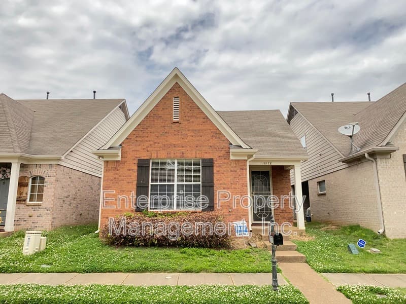 Cordova House: 10178 Sterling Ridge Dr