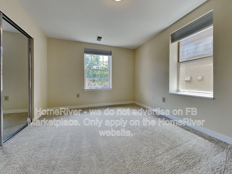 Washington Condo: 2440 16th St NW