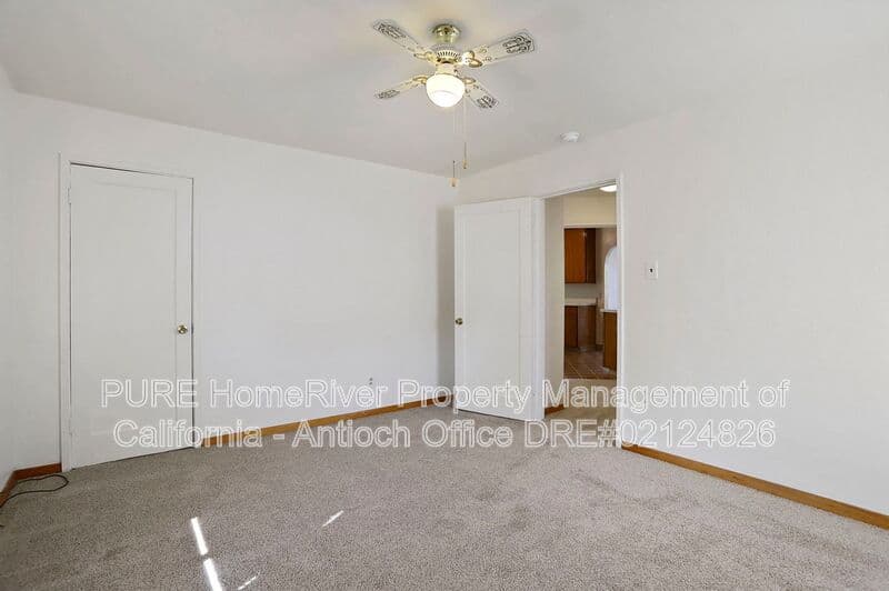 Antioch House: 322 W. Madill Street