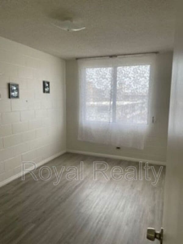 Honolulu Condo: 3003 Ala Napuaa Pl.