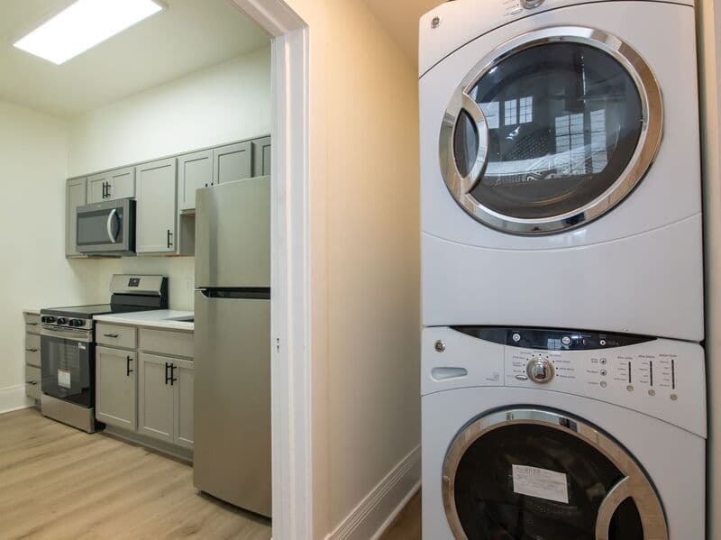 Birmingham House: 1217 15th Avenue S
