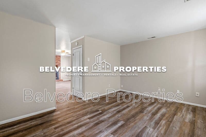 Greensboro House: 3005 Kilkenny Ave