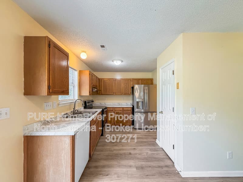 Matthews House: 3221 Nedmore Ct
