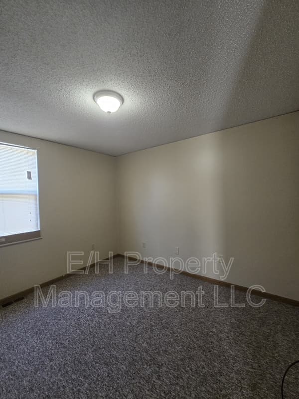 Wichita Condo: 1460 East 17th Street North