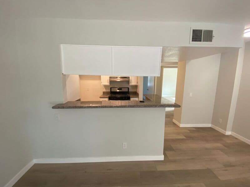 Sunland House: 8603 Fenwick Street