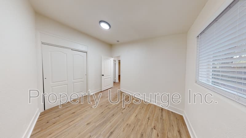 Redding Condo: 1074 Bond Street - 1078