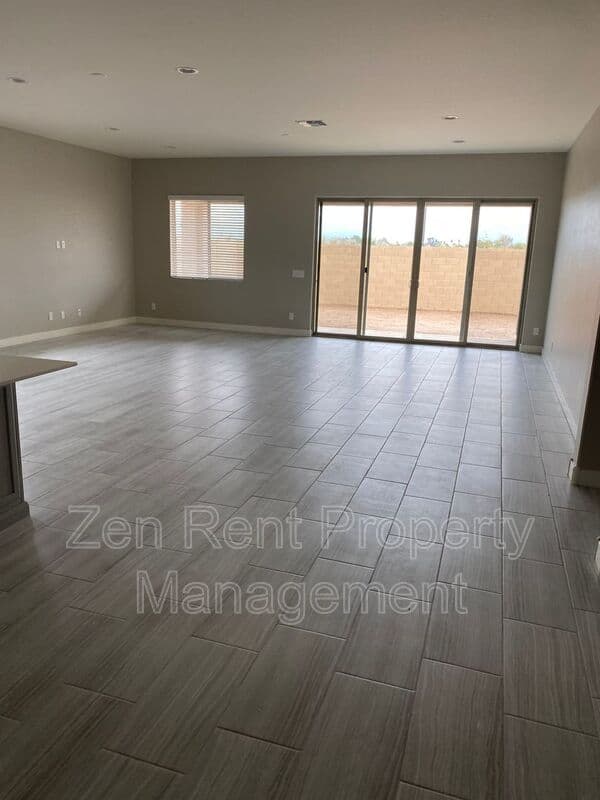 Queen Creek House: 23515 S 231st Way