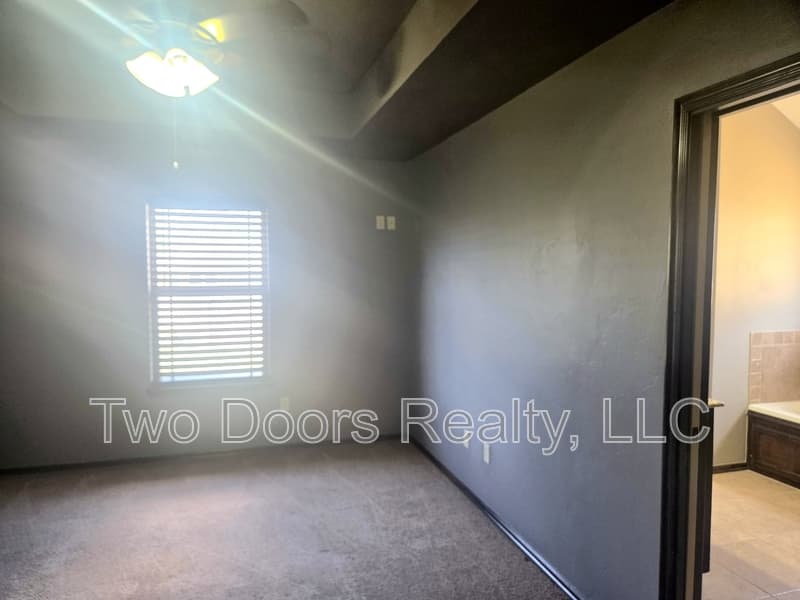 Yukon House: 3217 Tenkiller Crt.
