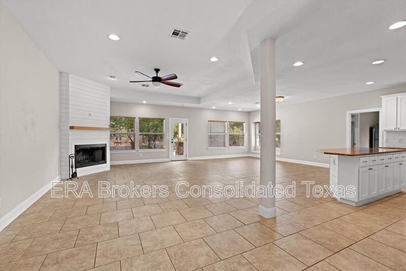 Leander House: 2031 Palos Verdes