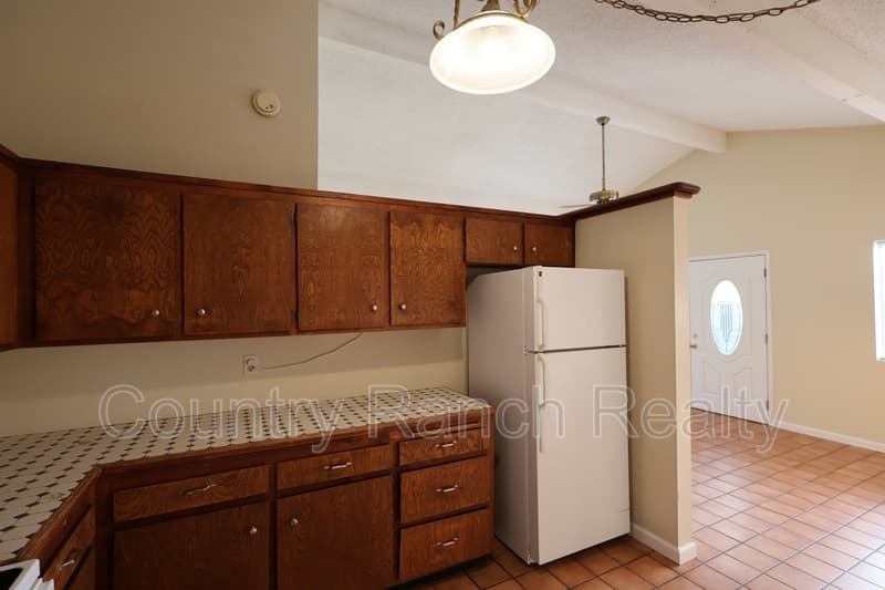 Fort Mohave House: 4274 El Toro Drive