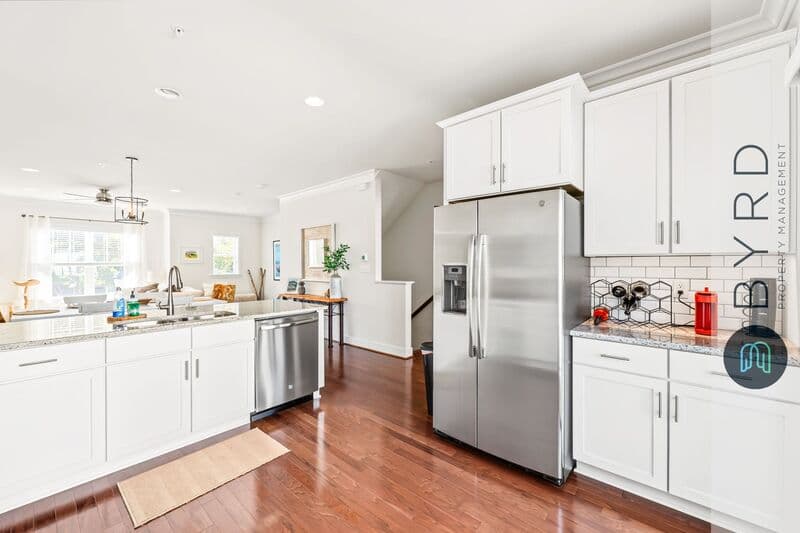 Richmond Townhome: 5402 Libbie Mill West Blvd