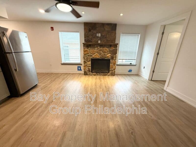 Norristown Condo: 221 W Main St