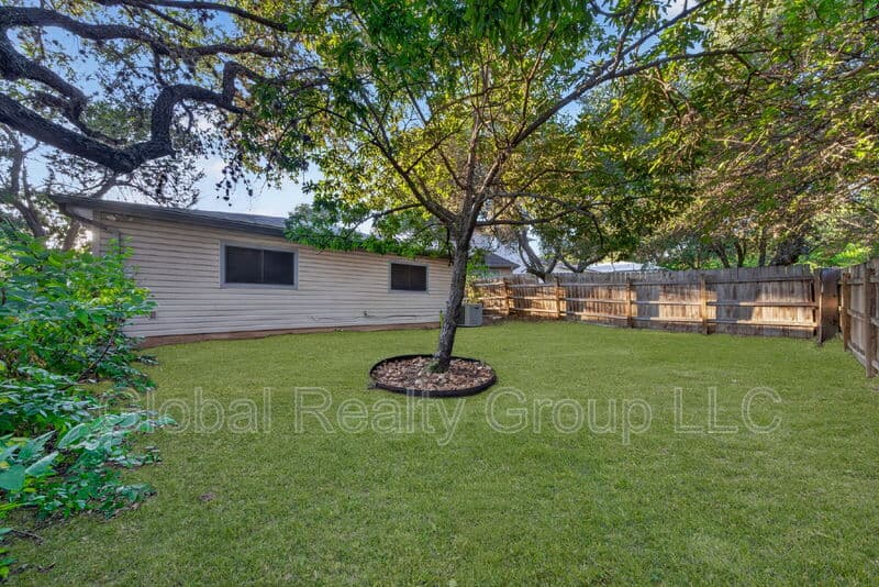 San Antonio House: 12914 Ocean Glade