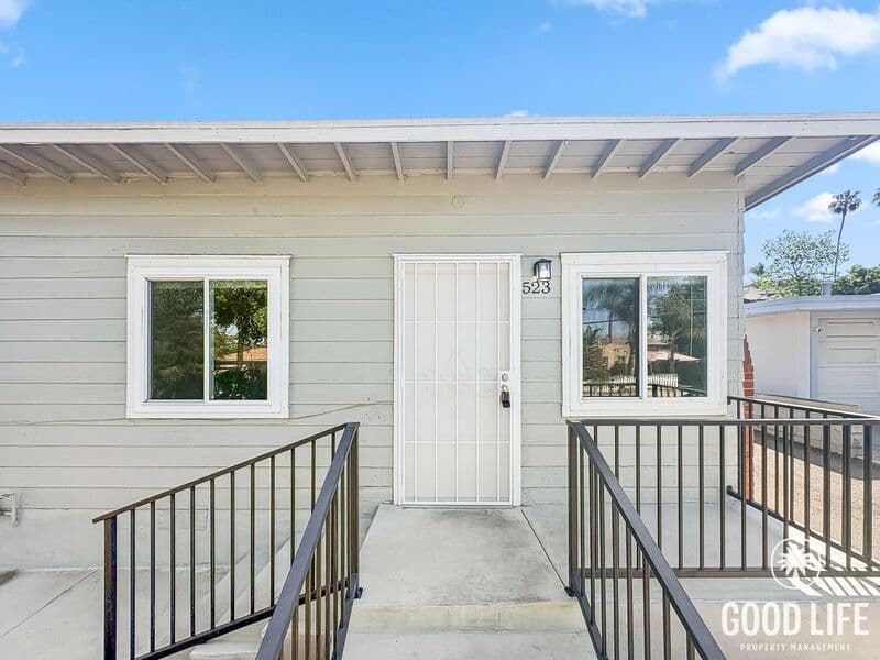 Vista Condo: 523 N Citrus Ave