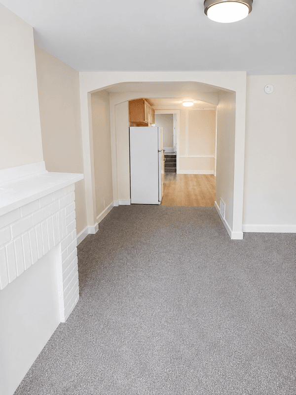 Albany Condo: 127 Dove Street - B